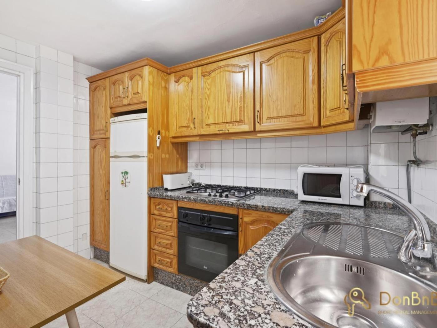 Apartamento Piso con piscina frente a la playa en Fuengirola Habitación foto
